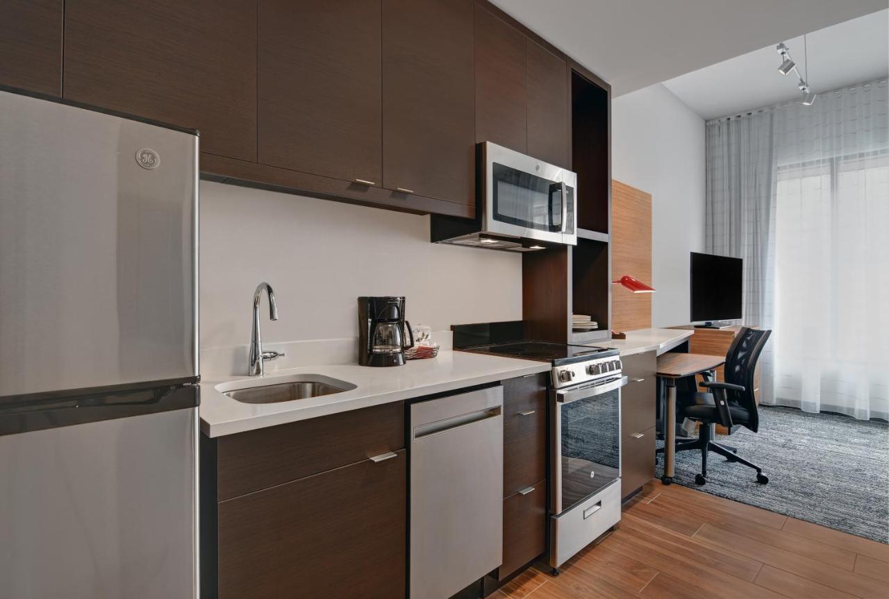 Towneplace Suites By Marriott Cincinnati Downtown Екстериор снимка